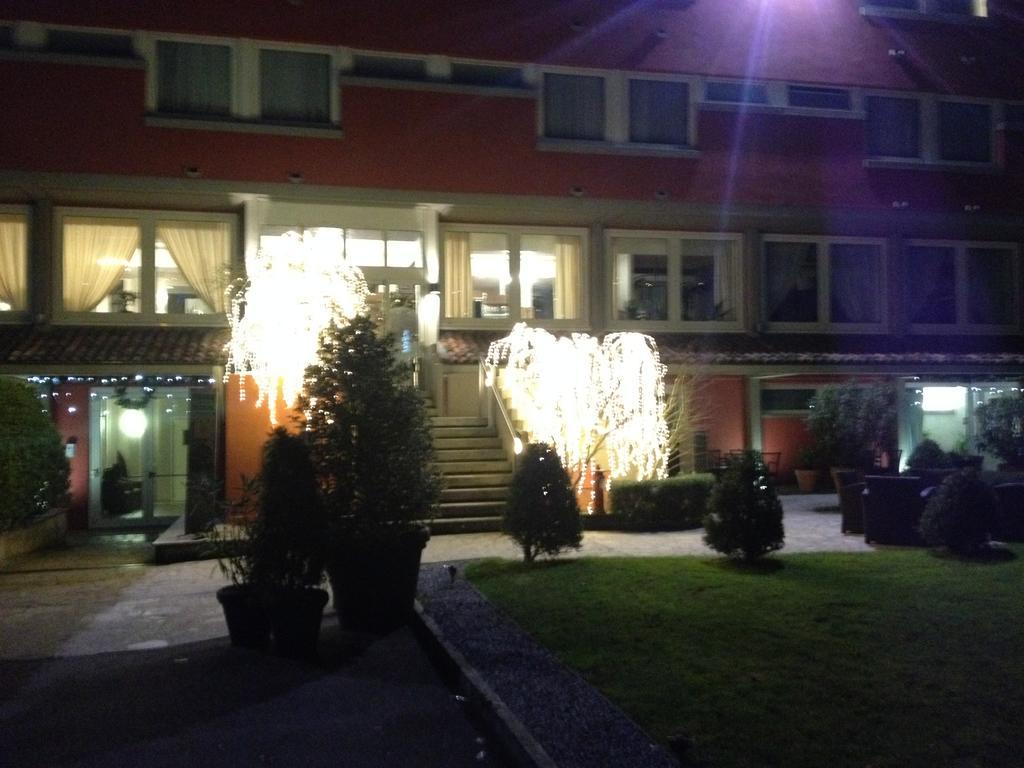 Hotel San Martino Boario Terme Dış mekan fotoğraf